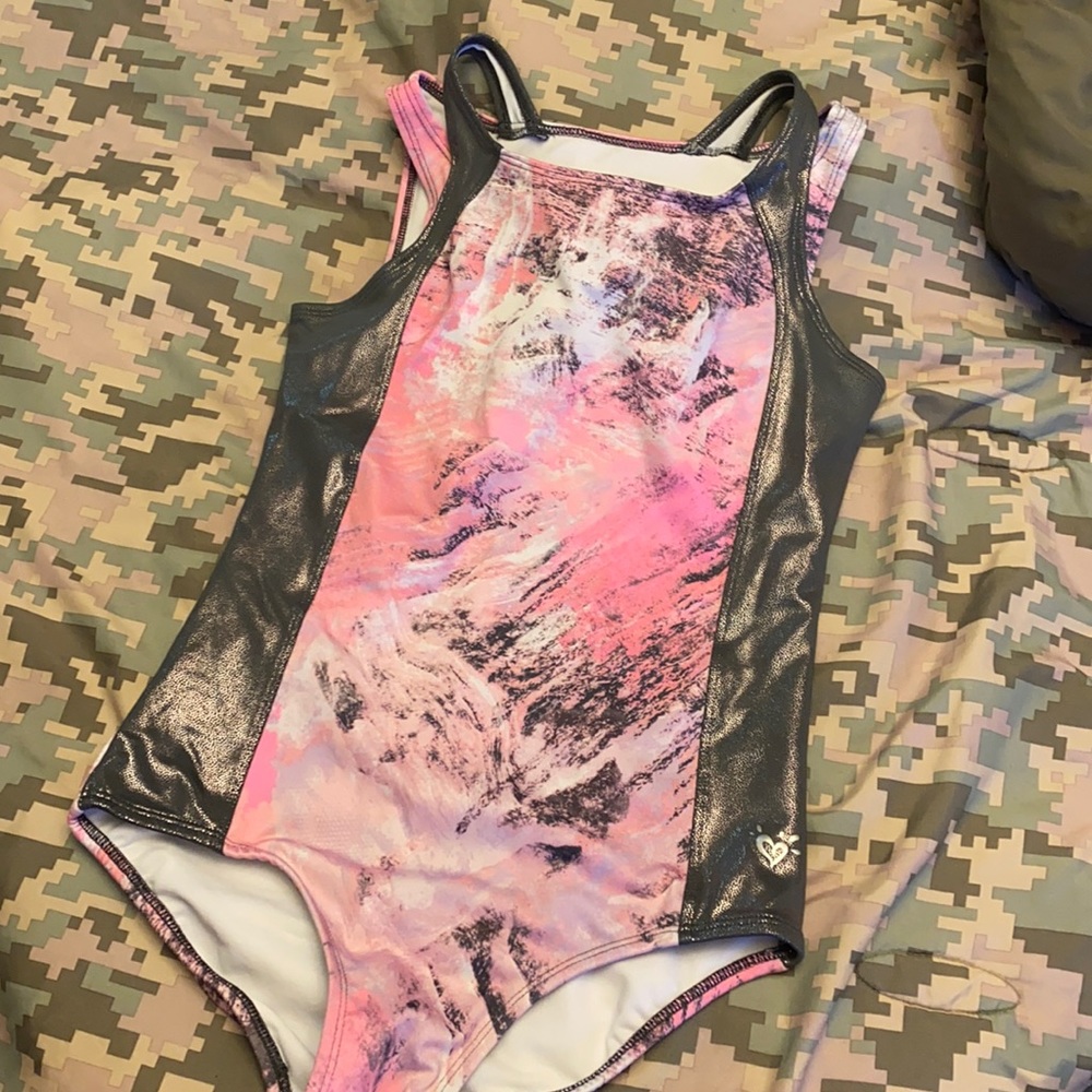 Gymnastics Leo